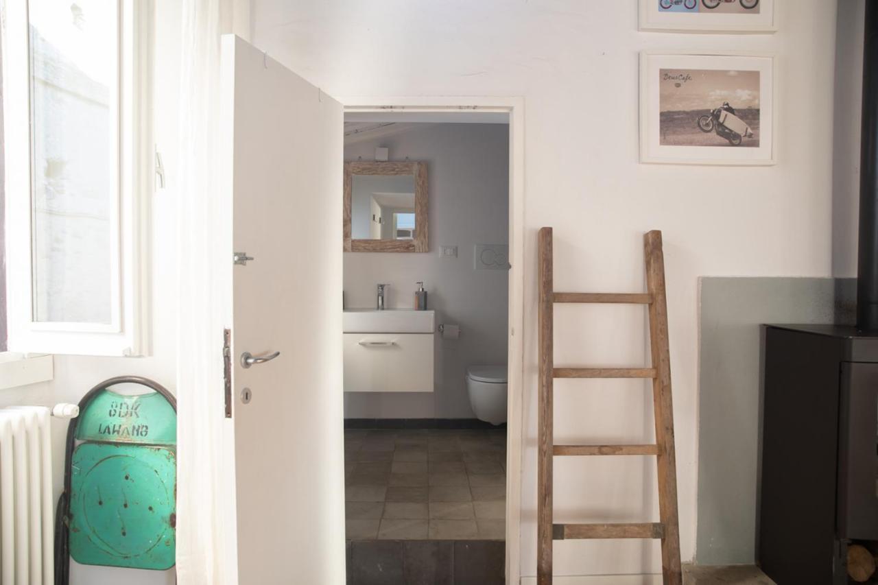 דירות בראצ'יאנו Loft Nel Borgo מראה חיצוני תמונה